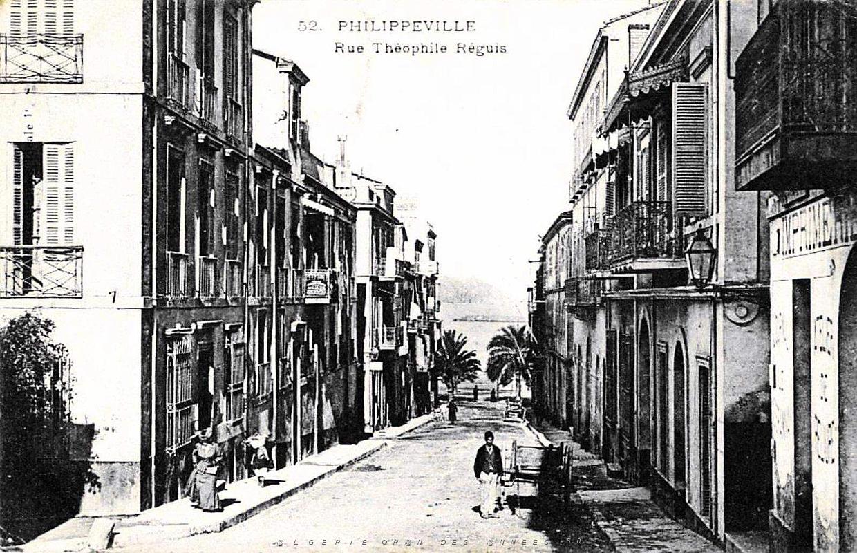 776- Philippeville - Rue Theophile Reguis.jpg